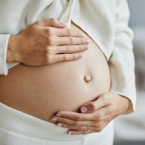 "Imala sam 9 SPONTANIH POBAČAJA do 21. godine": Sada sam trudna po 13. put!