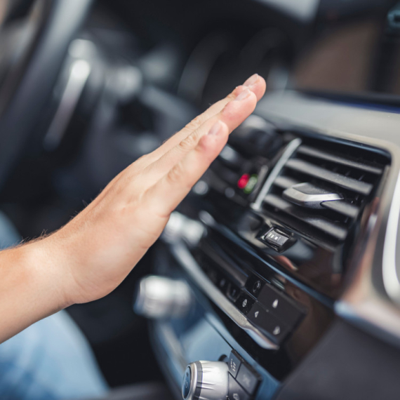 Skočila CENA SERVISA AUTO KLIME - evo koliko sada košta: Poznato i koliko se dugo čeka na ovu USLUGU! (VIDEO)