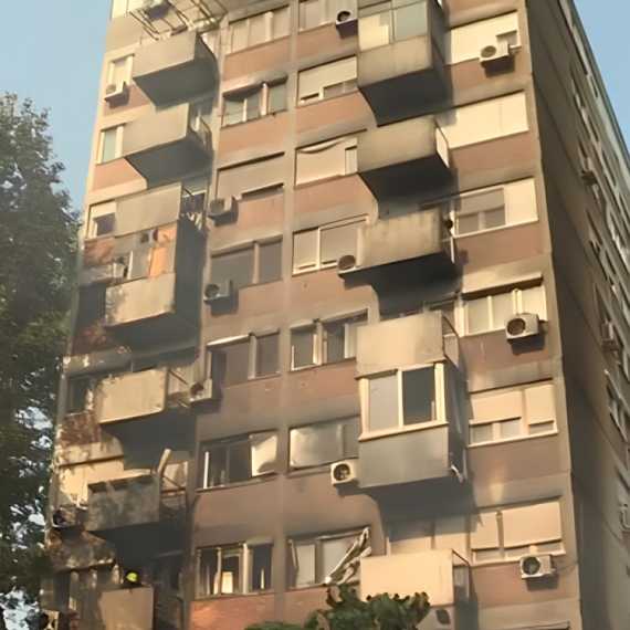 Ko će nadoknaditi štetu stanarima čiji su stanovi izgoreli u požaru na Novom Beogradu? Advokat dao savete kako postupiti... (VIDEO)
