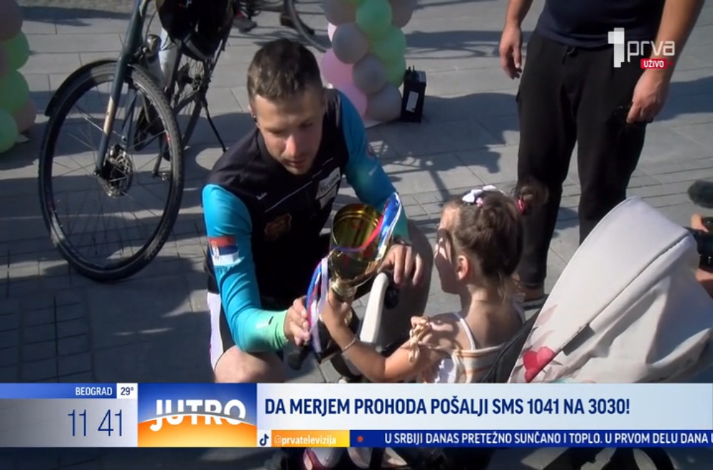 Milan je vozio bicikl 1500km da pomogne devojčici koju ne poznaje! Sada je stigao u Novi Pazar - da li su se sreli?