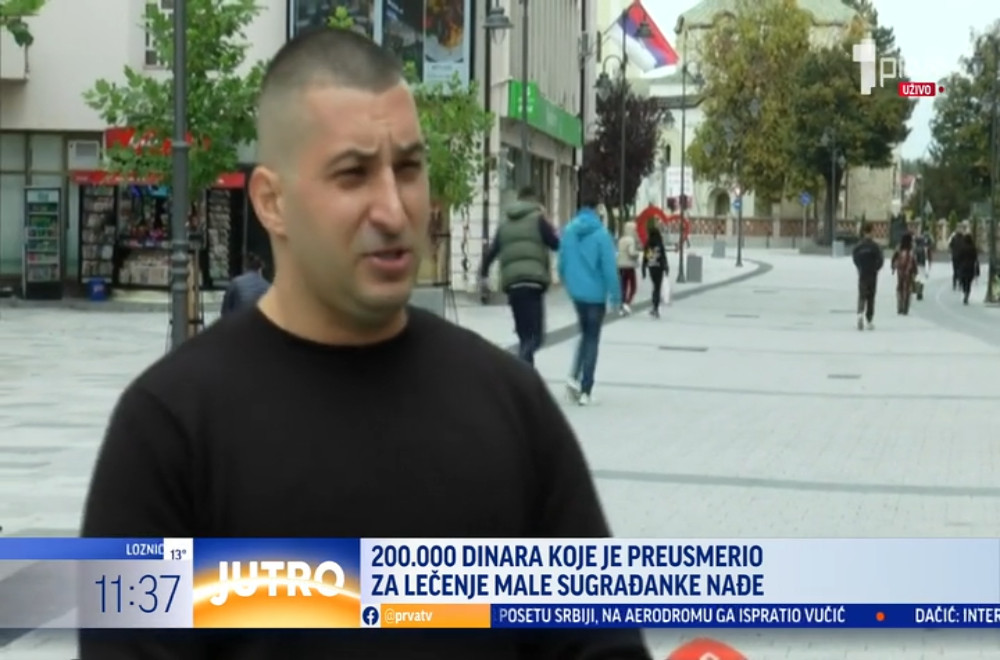 Filip je spasavao povređenog mladića na putu, a potom uradio još jedno humano delo