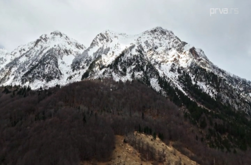 Skijom po Balkanu - Tijana i Nigor uživaju uz gusle, ali i dobar kajmak i to pogađajte gde!