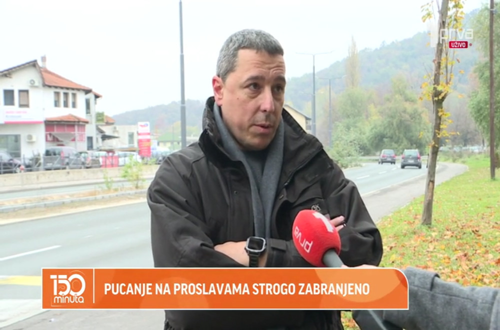 Mladoženja pucao u jabuku na krovu i povredio 7 svatova